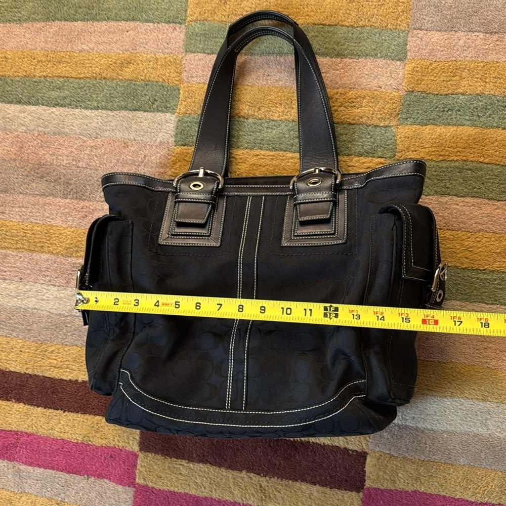 👜 Y2K Vintage Coach Signature C Black Jacquard Tote Bag - Picture 6 of 16